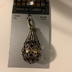 Metal Jewelry/Pendant